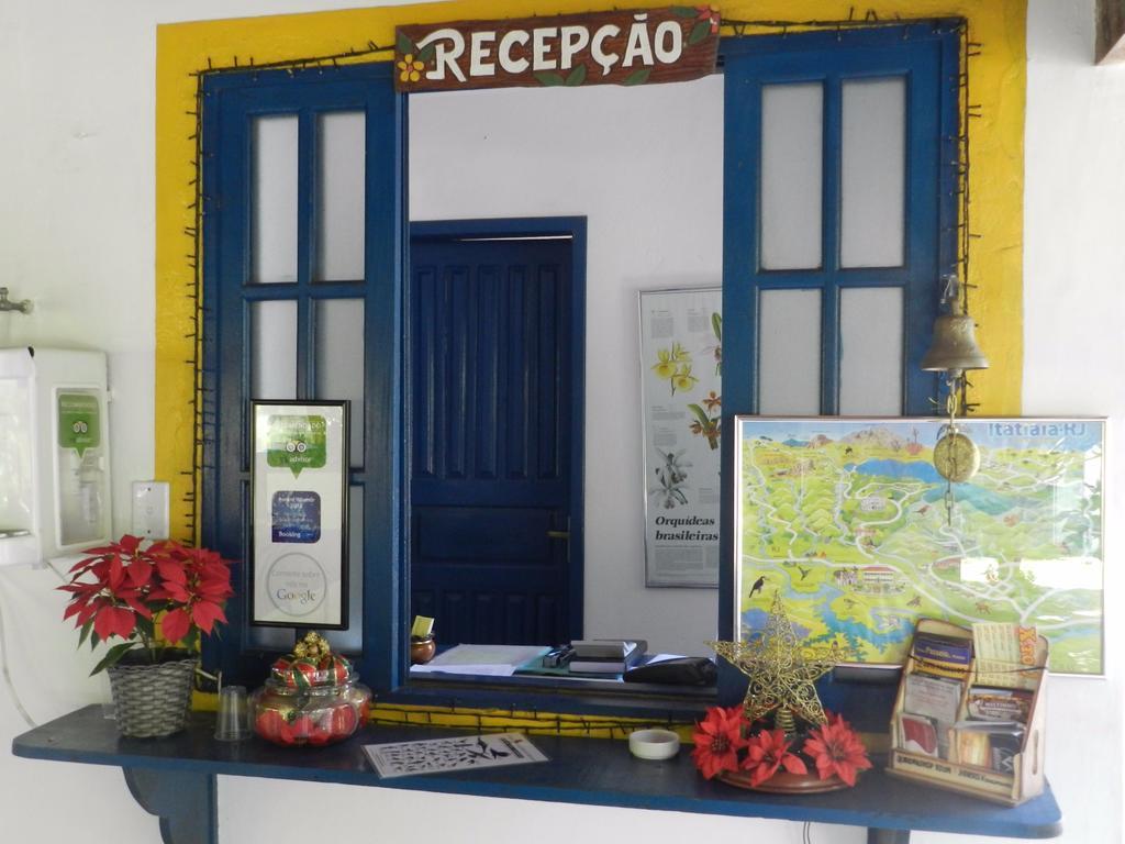 Ypê Amarelo 3*